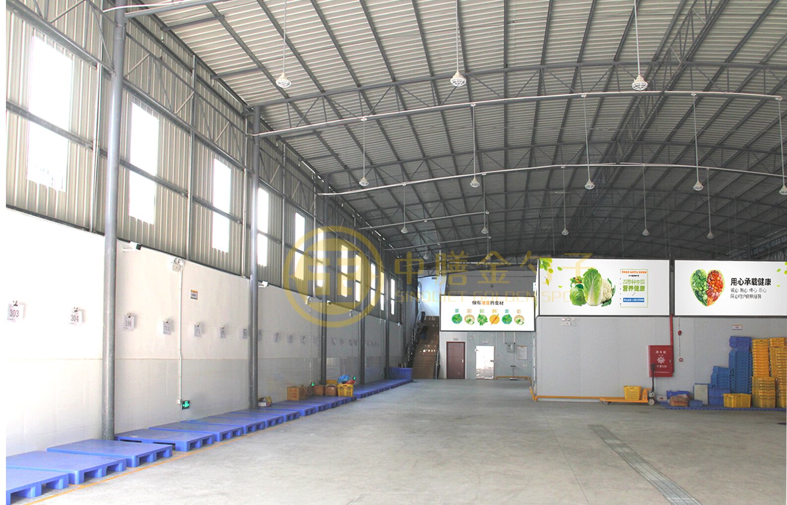 1594628769657894.jpg 配送车间_看图啦.jpg